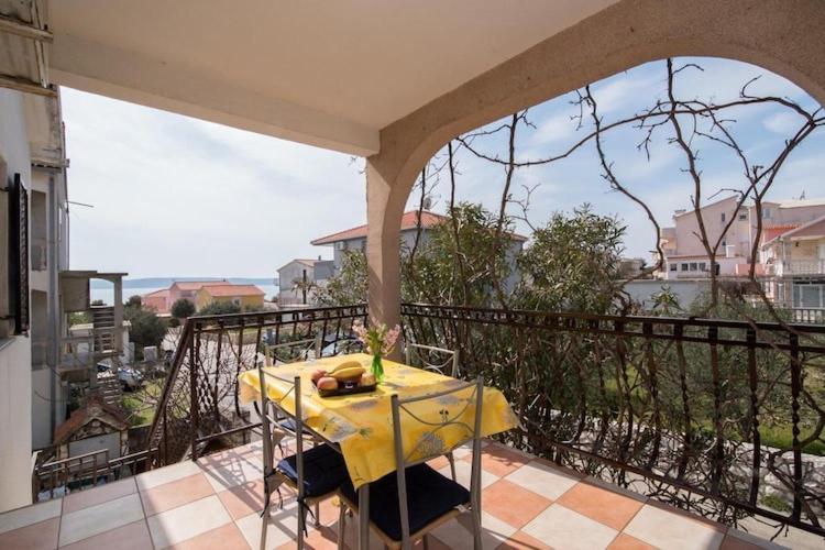 Apartments Fidelis - One Bedroom Apartment With Terrace And Garden View 3 Trogir Exterior photo